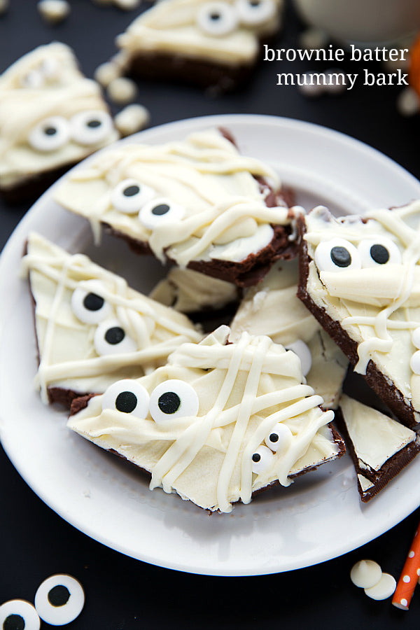 Mummy candy bark