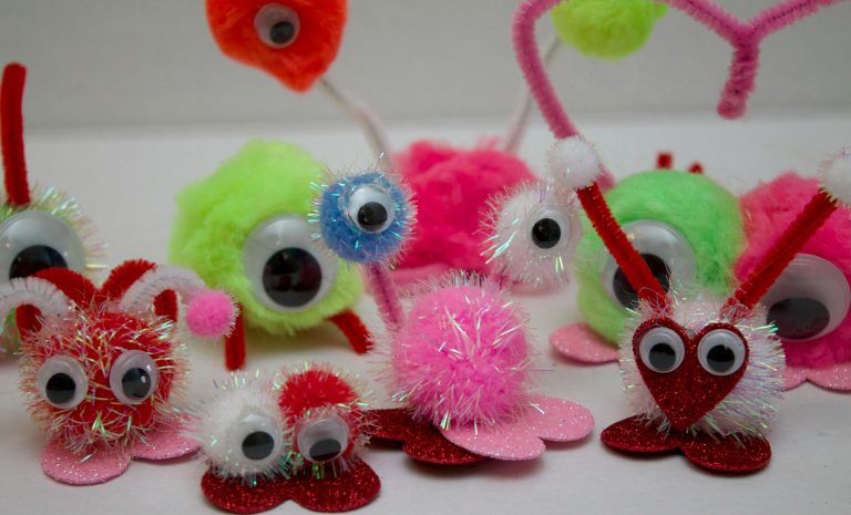Valentine's Day crafts for kids love bugs