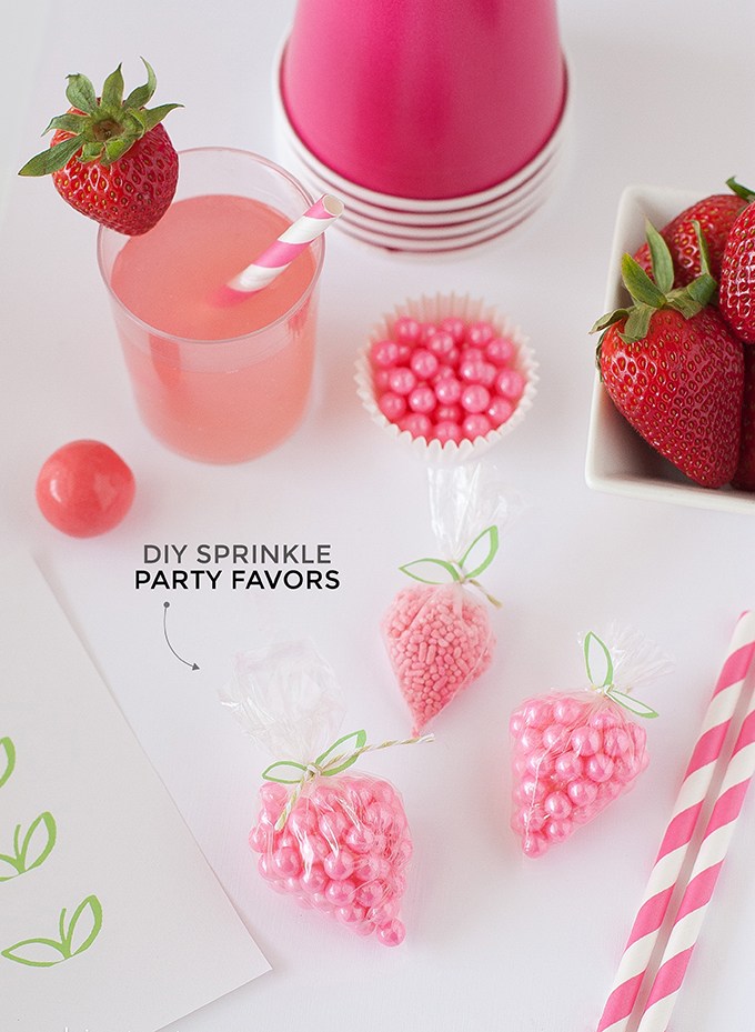 DIY wedding shower favors