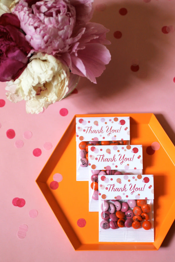DIY wedding favor candy M&Ms