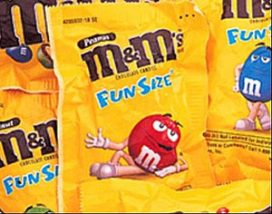 Fun Size M&amp;Ms Peanut - 23lb Case CandyStore.com